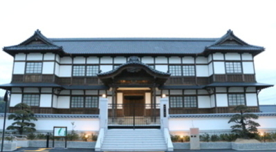 旧和歌山県議会議事堂外観