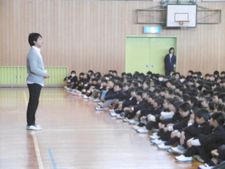 生徒指導主任・鈴木先生のお話