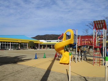 根来保育所の画像