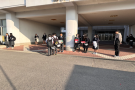 赤い羽根募金活動を行いましたの画像1