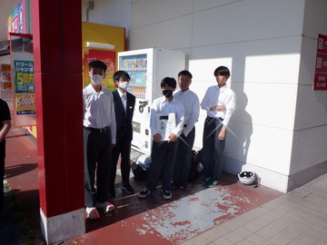 緑の羽募金活動6月5日(木曜日)放課後の画像2