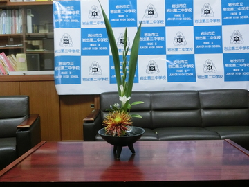 今日（7月8日）の生け花の画像