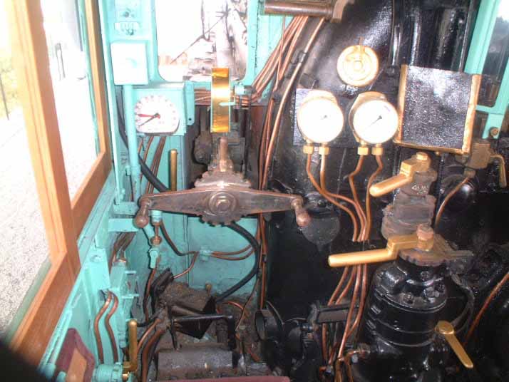 機関士席の画像