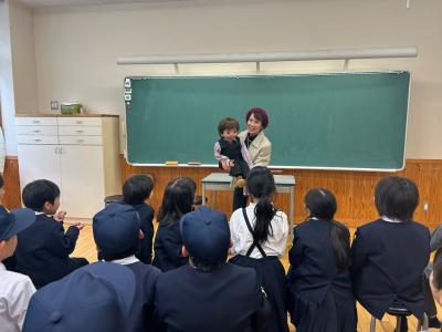 腹話術読み聞かせの画像