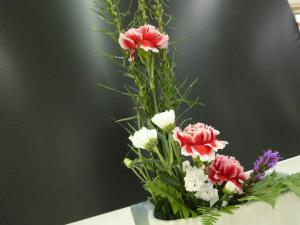6月４